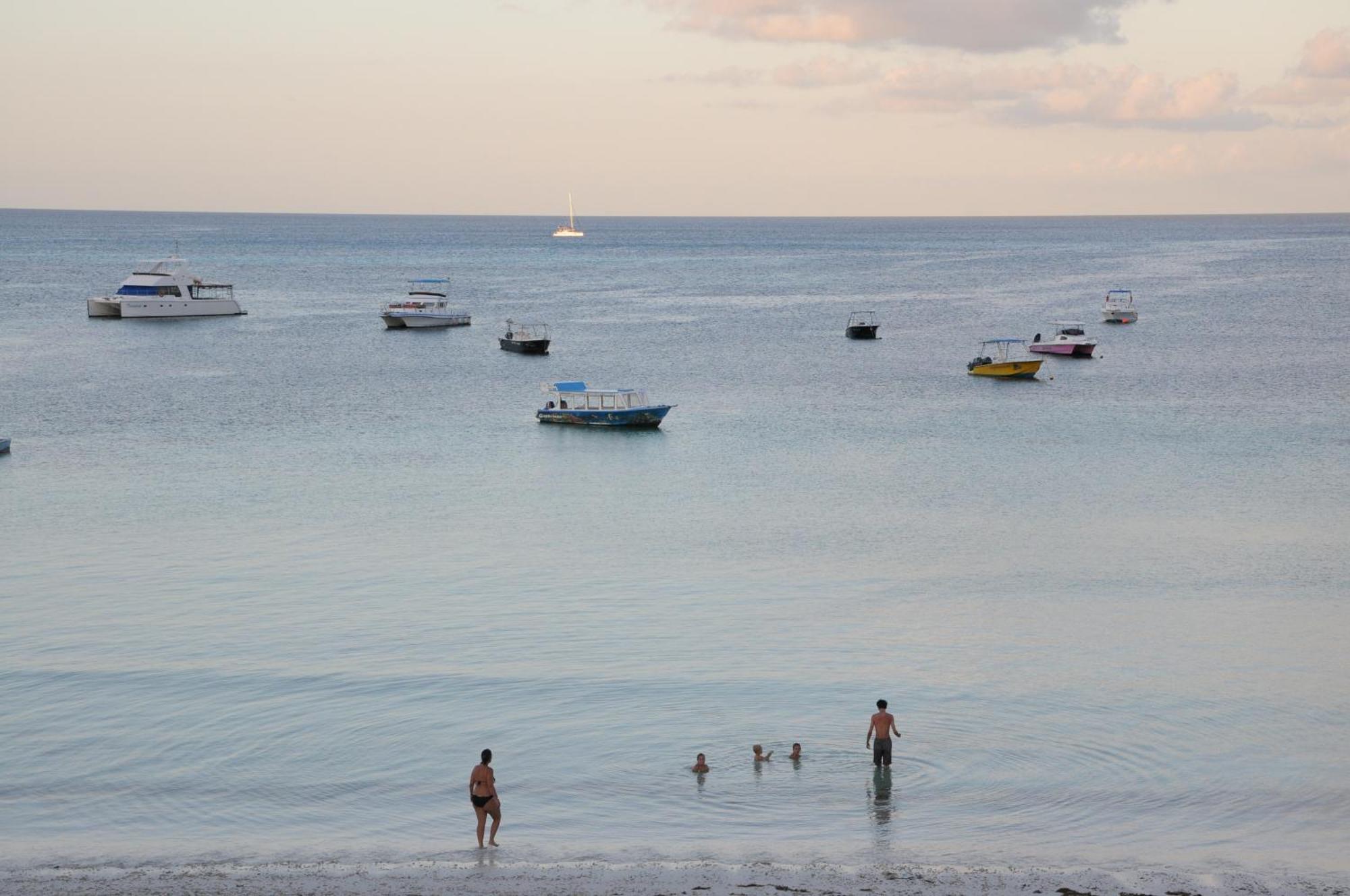 Village Du Pecheur Baie Sainte Anne Esterno foto